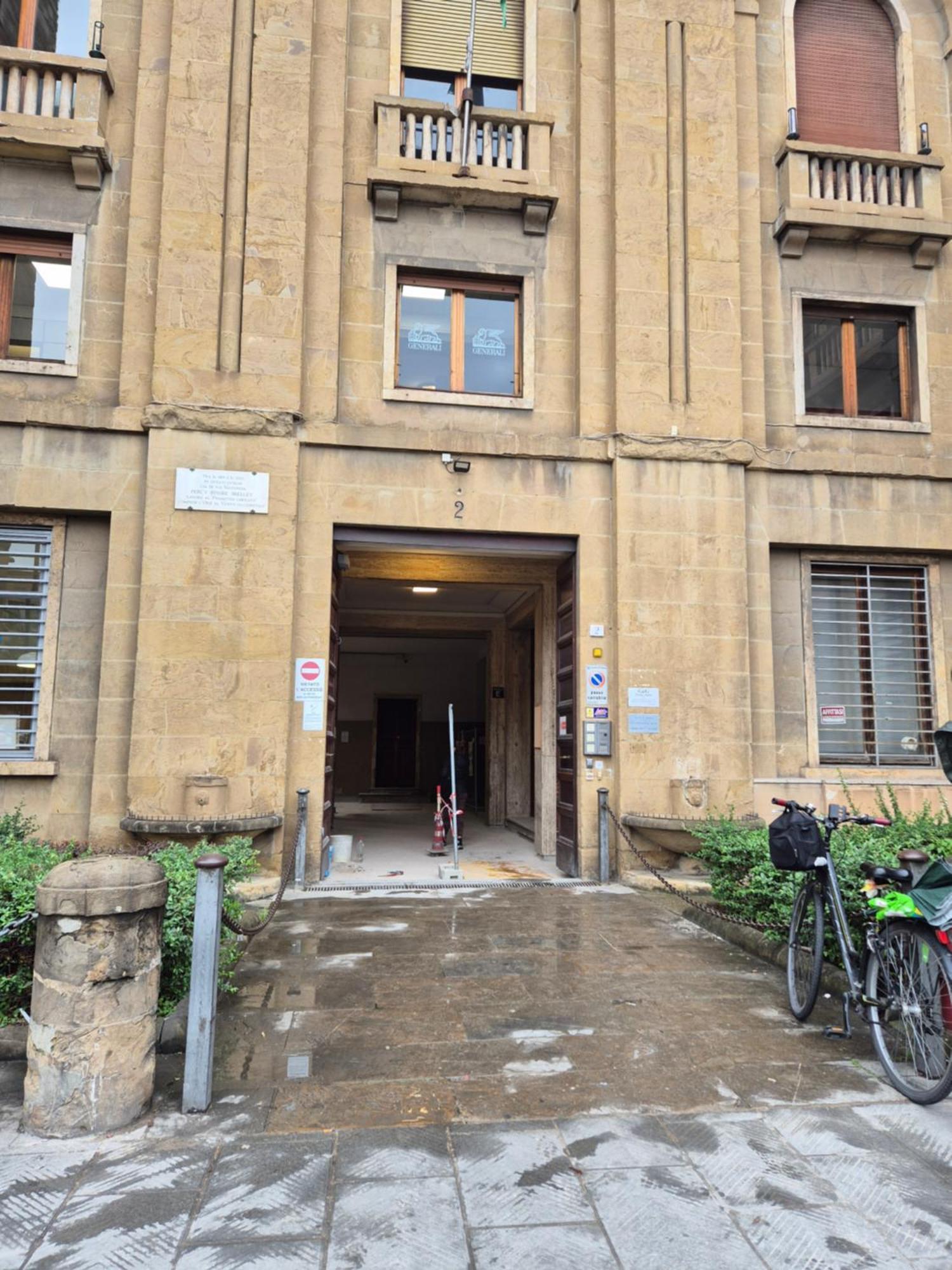 Apartment In Front Of The Train Station! Florencia Exterior foto